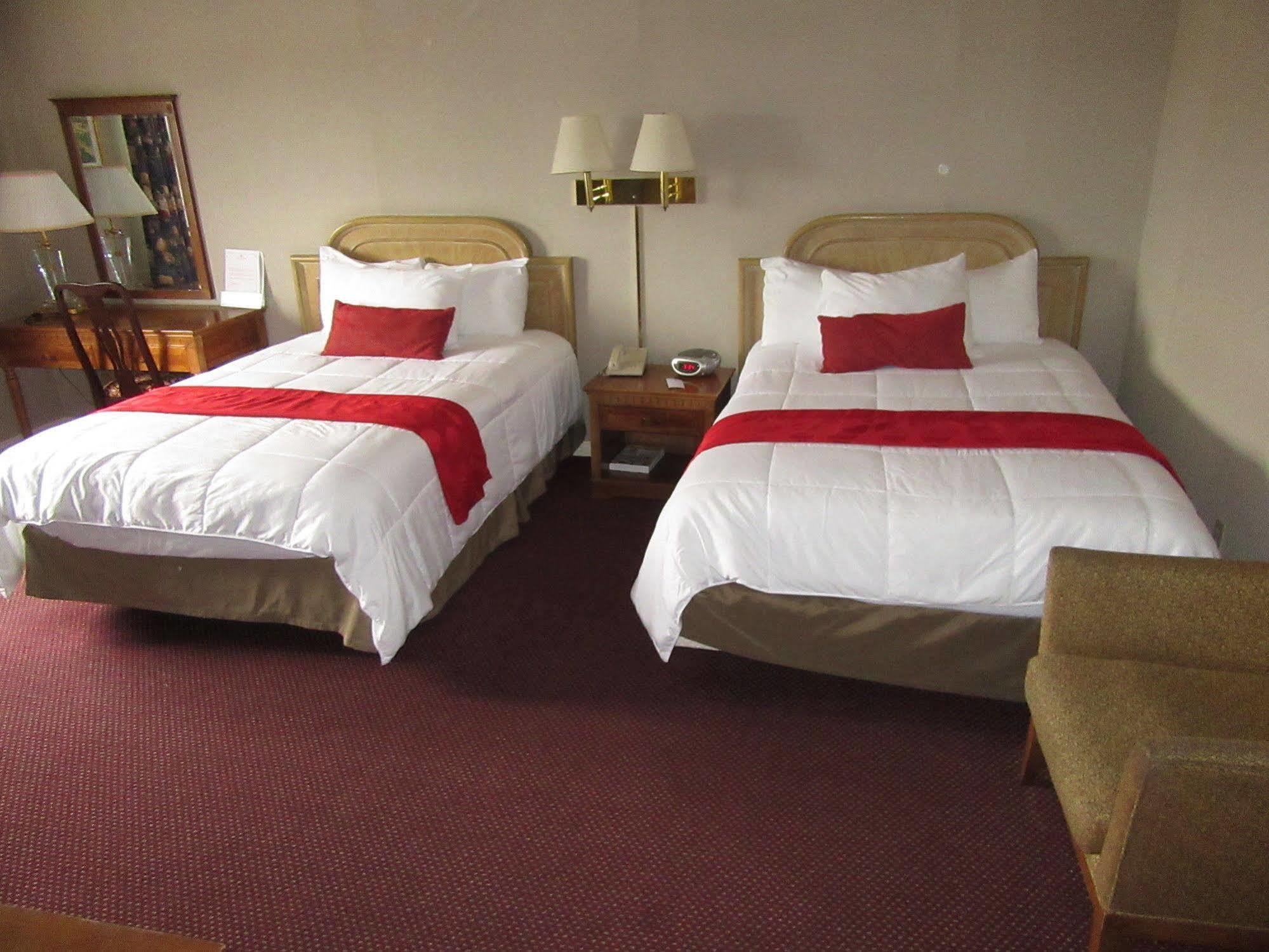 Ramada By Wyndham Los Angeles/Wilshire Center Εξωτερικό φωτογραφία